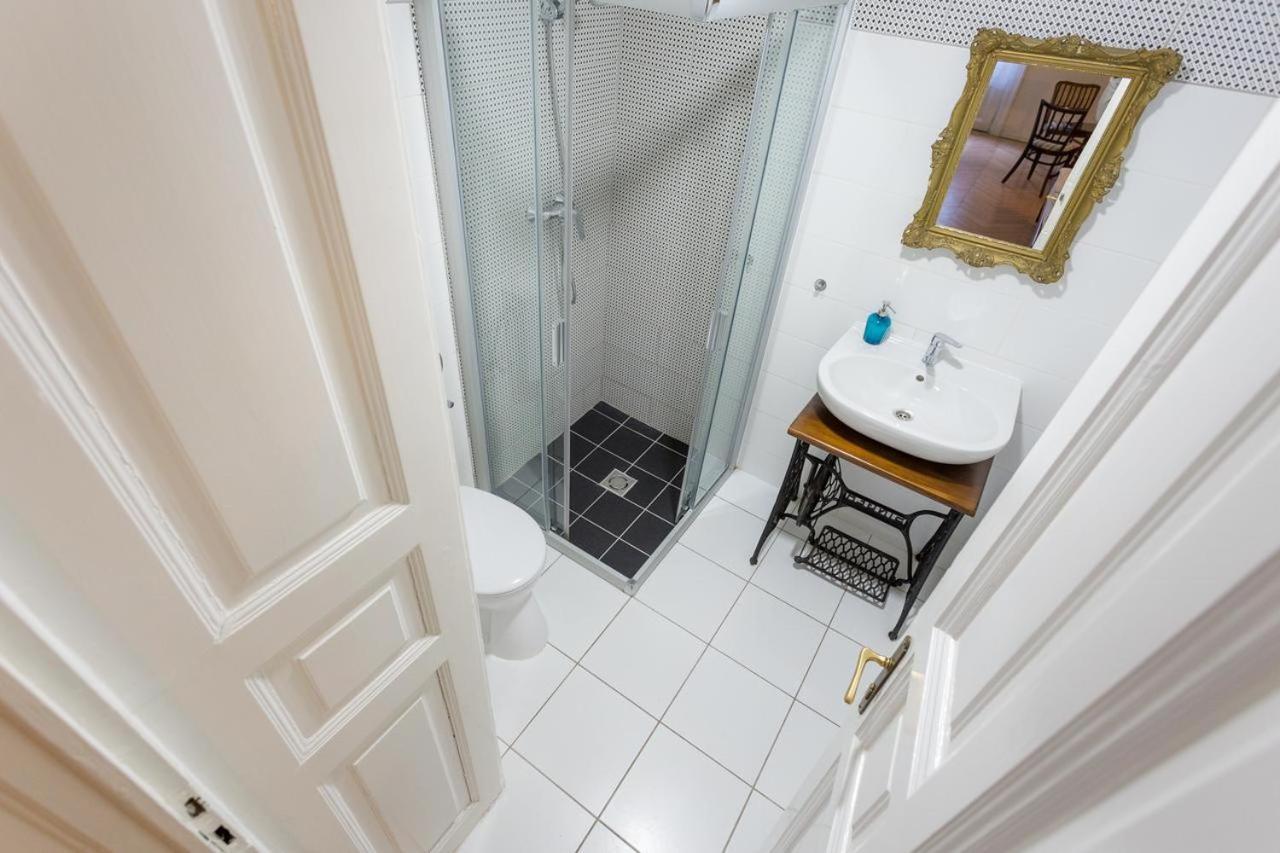 A10 Budapest Center Aparthotel Εξωτερικό φωτογραφία