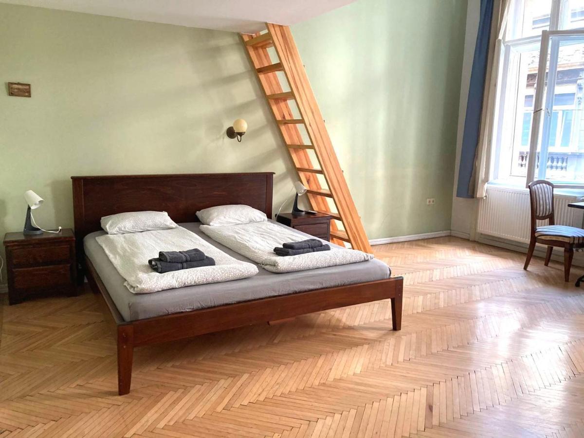 A10 Budapest Center Aparthotel Εξωτερικό φωτογραφία